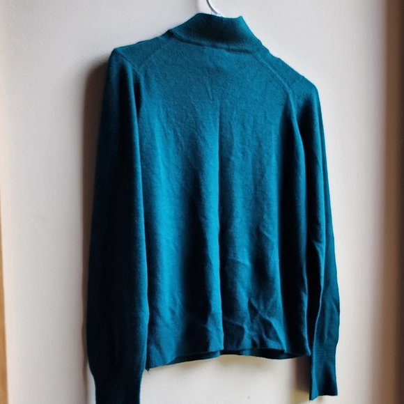 Heathcote Vintage Aqua Mock Neck Pearl Button Sweater Size 38/Large - Picture 13 of 16